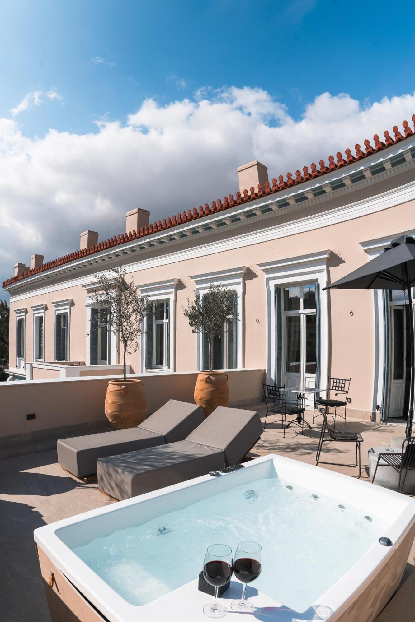 La Divina Aparthotel Athens Exterior photo