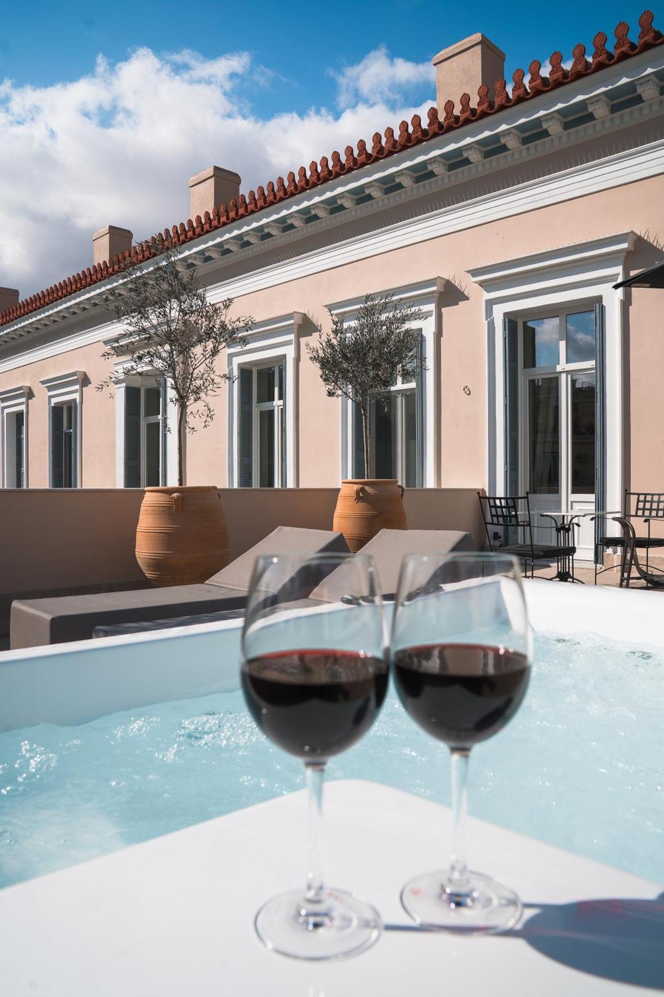 La Divina Aparthotel Athens Exterior photo